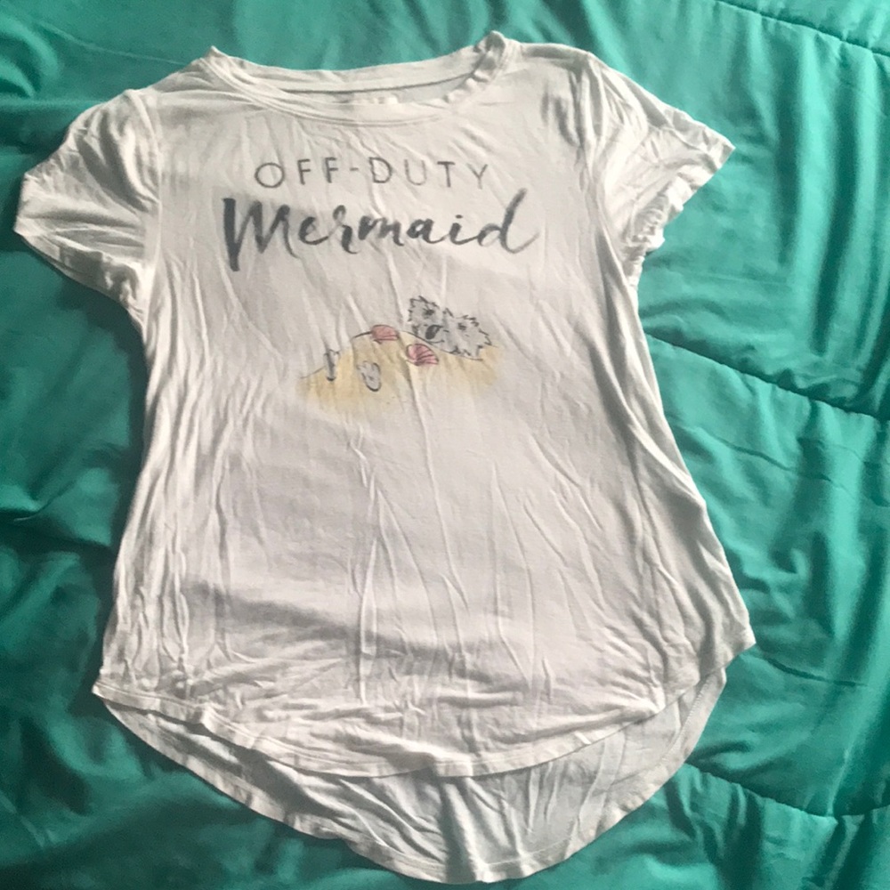 Flowy koala graphic tee